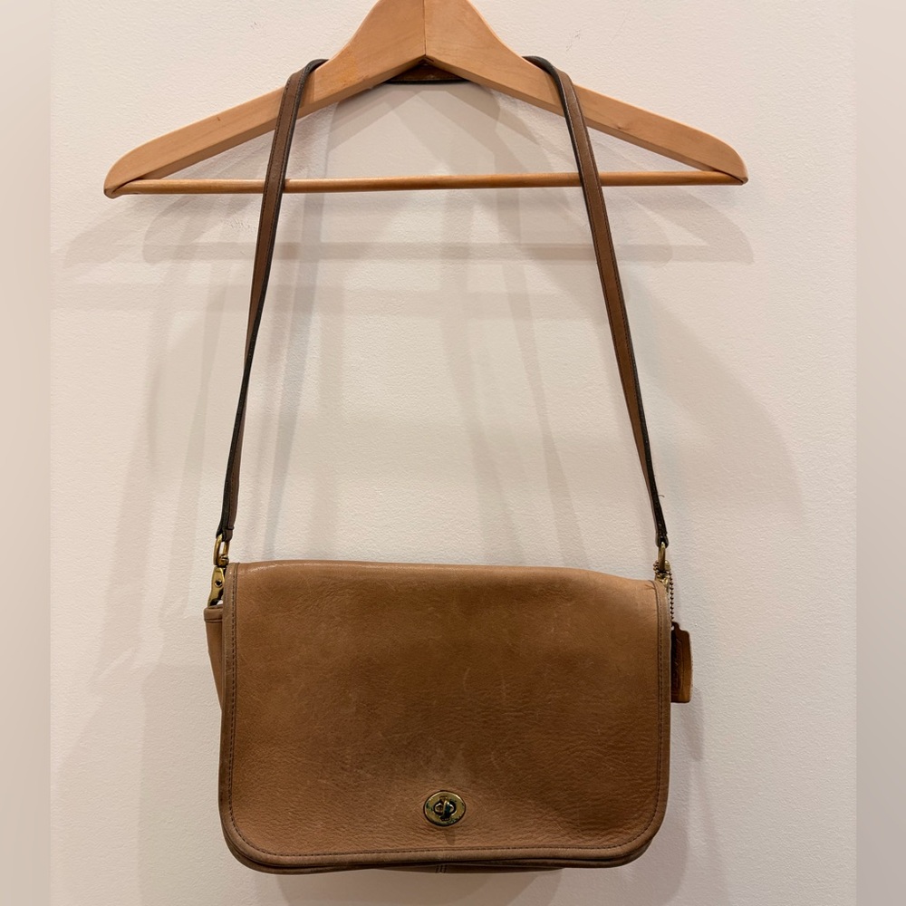 Vintage Coach Convertible Clutch Leather Shoulder Bag Purse British Tan